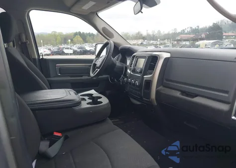 2020 Ram 1500 Classic Warlock Quad Cab 4X4 6'4 Box из США, поврежденный, VIN 1C6RR7GG3LS140875